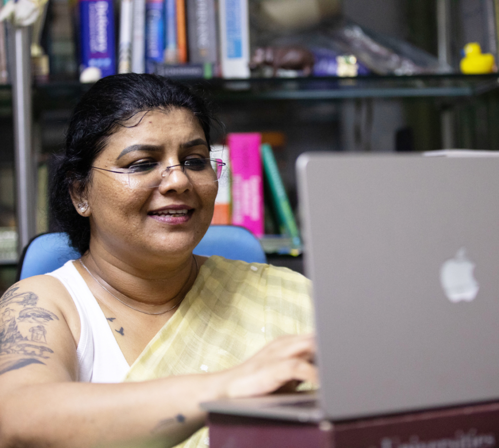 kalyani-with-laptop